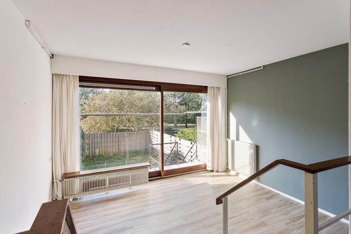 Foto 16 van Nobellaan 219