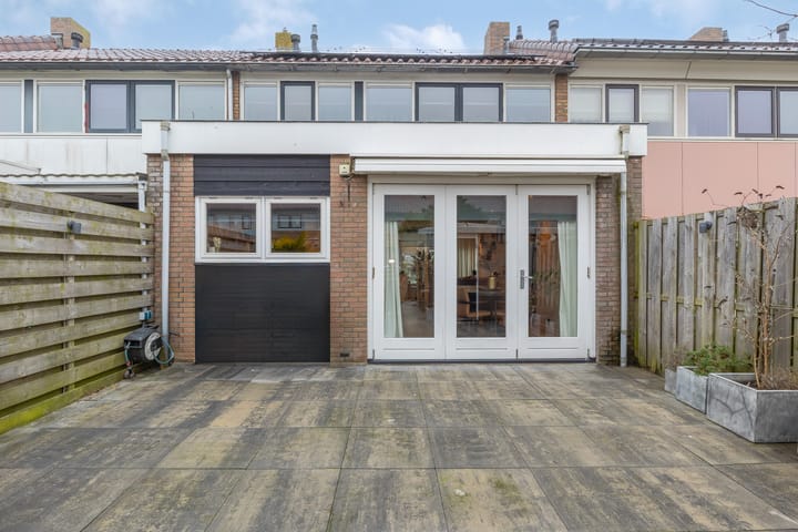 Foto 12 van Clematisstraat 33