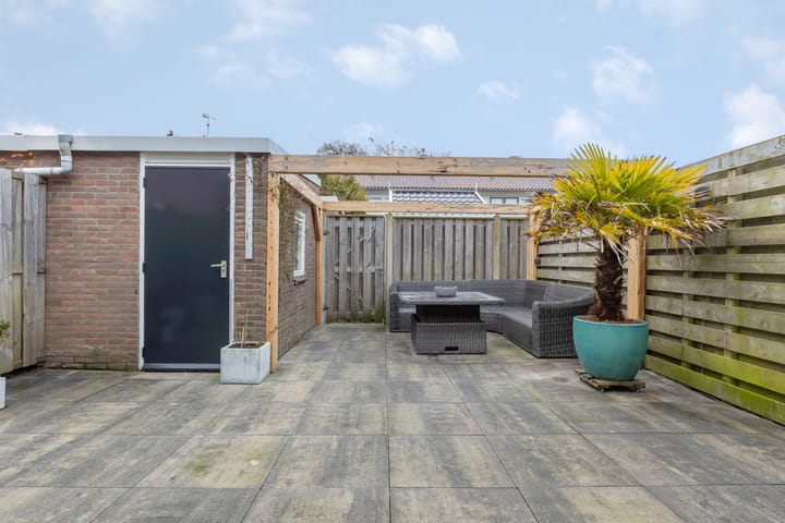 Foto 13 van Clematisstraat 33