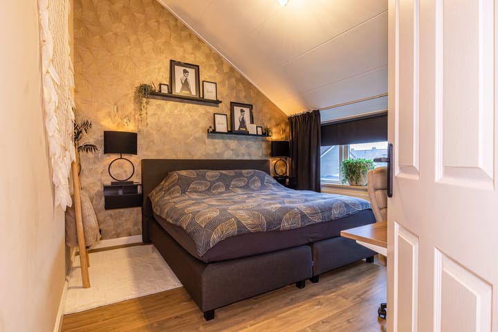 Foto 16 van Clematisstraat 33