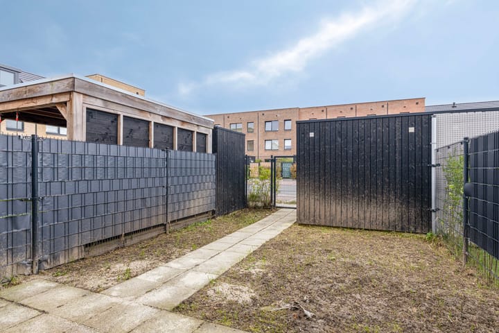 Photo 21 of Stevensweertstraat 32