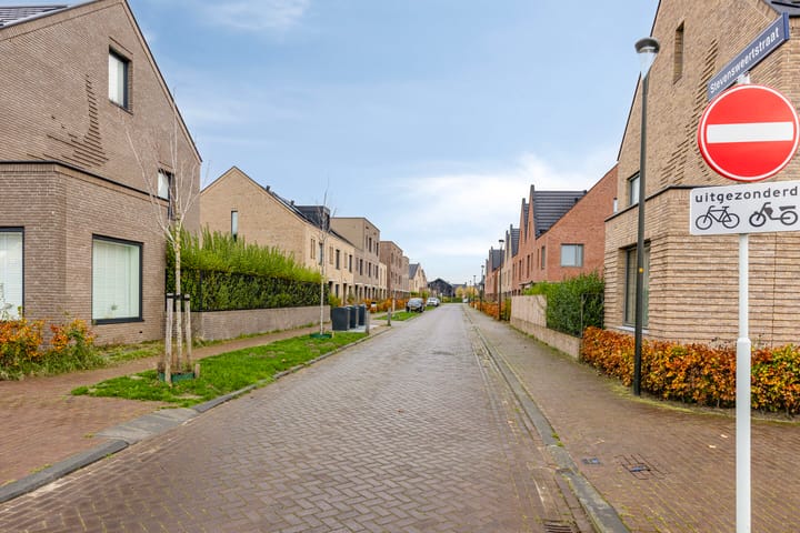 Photo 27 of Stevensweertstraat 32