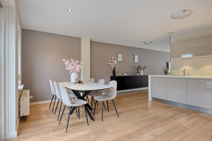 Photo 3 of Bouvignehof 6-A