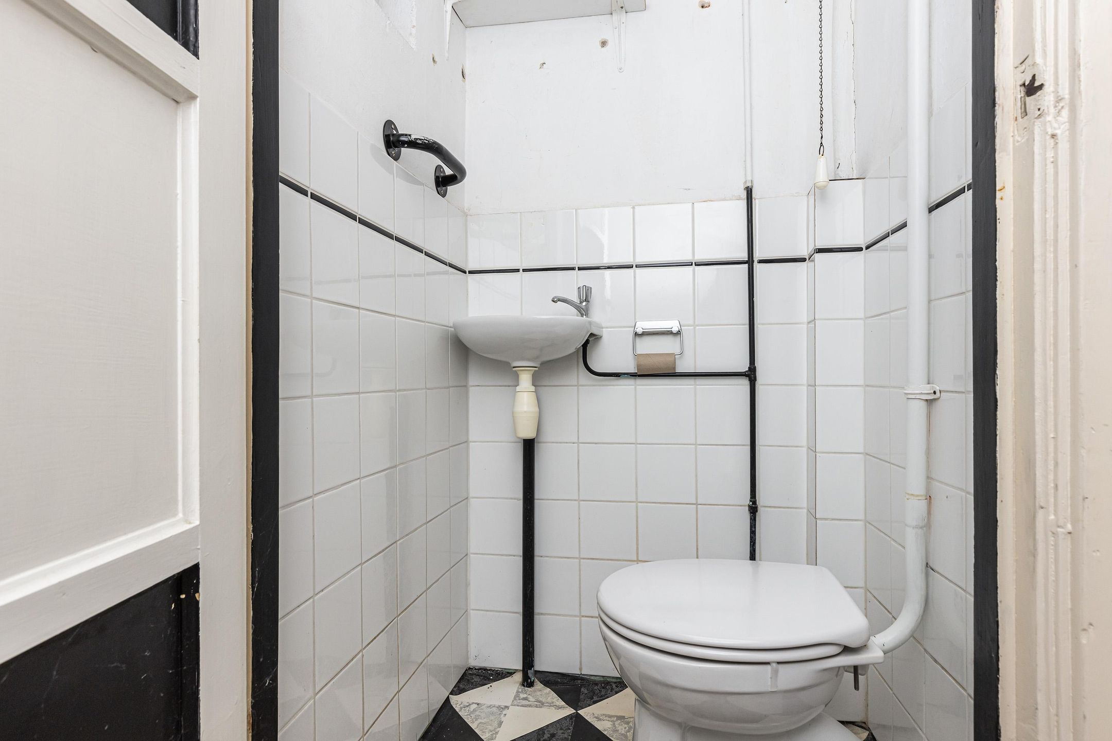 Photo 6 of M.H. Trompstraat 11