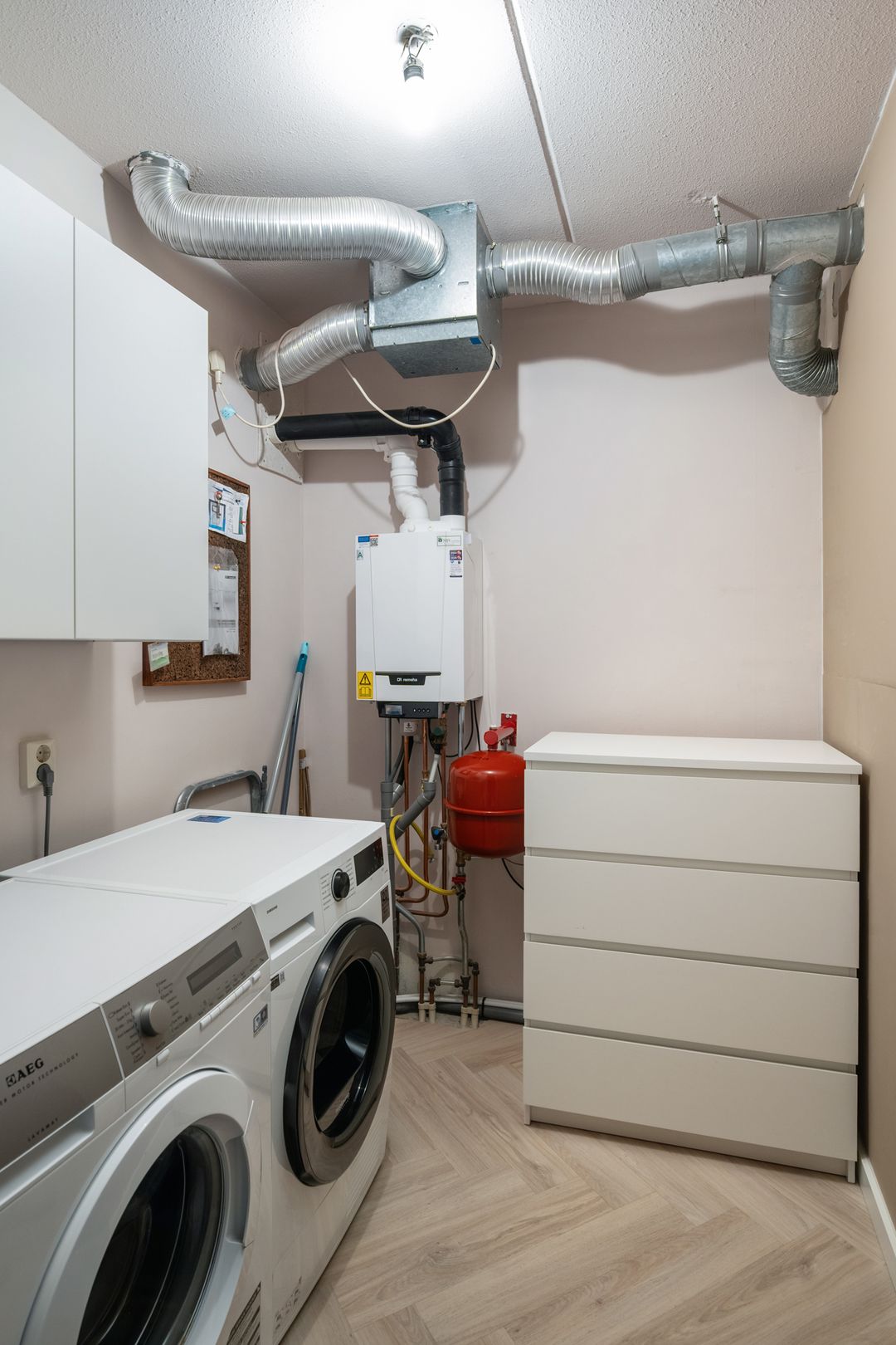 Foto 28 van Cornelis de Wittstraat 36-D