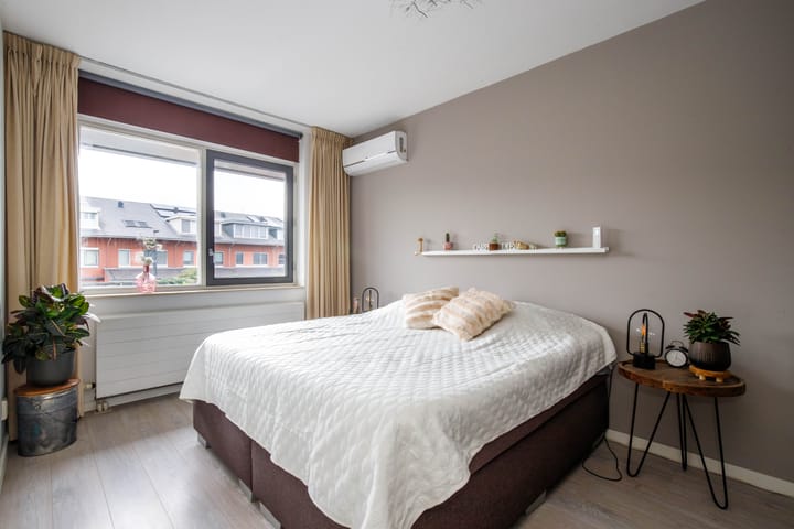 Foto 18 van Francis Picabiastraat 55