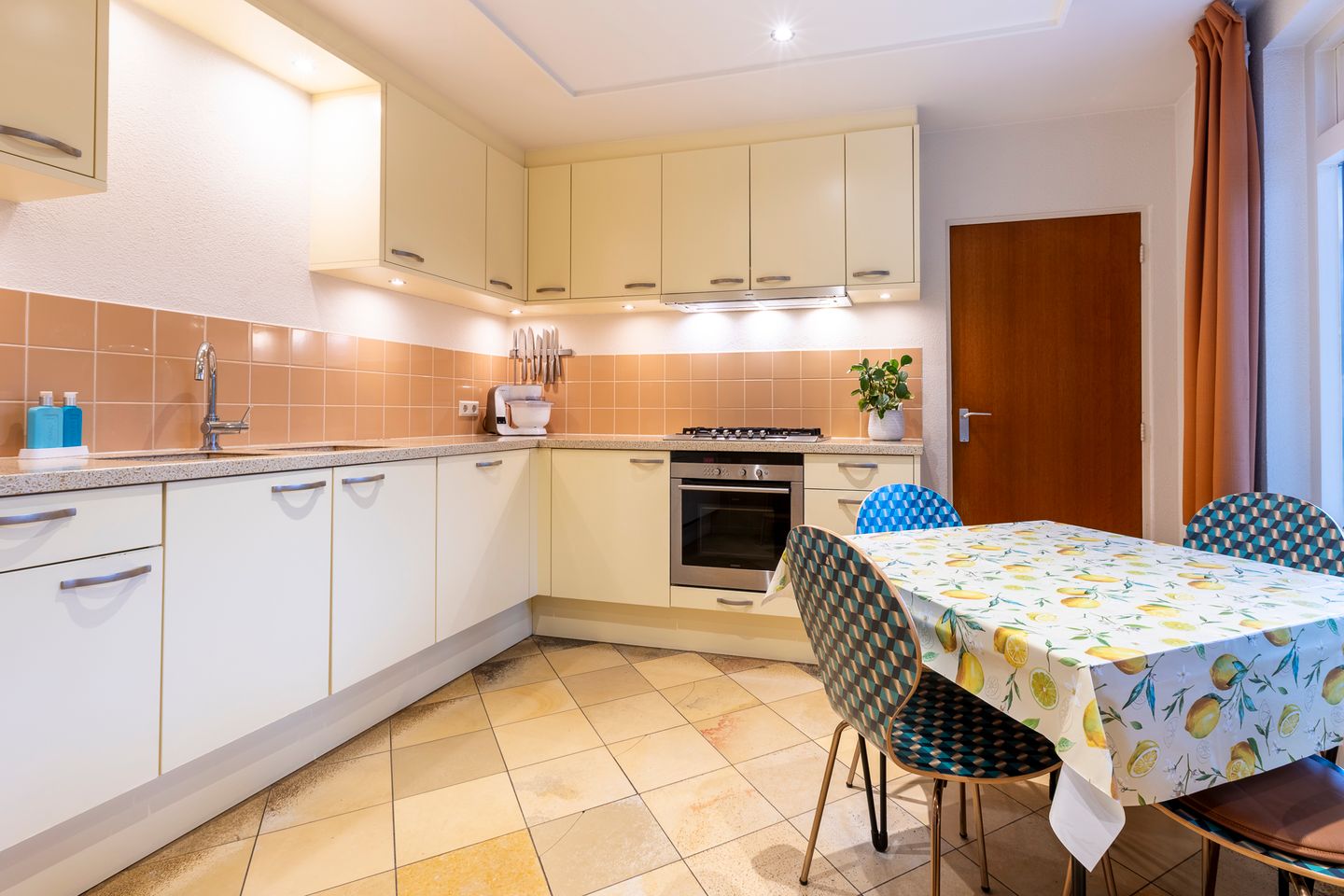 Foto 25 van Prinses Margrietlaan 7