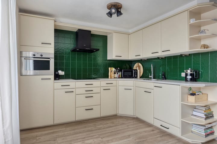 Photo 10 of Raadhuisstraat 9-A