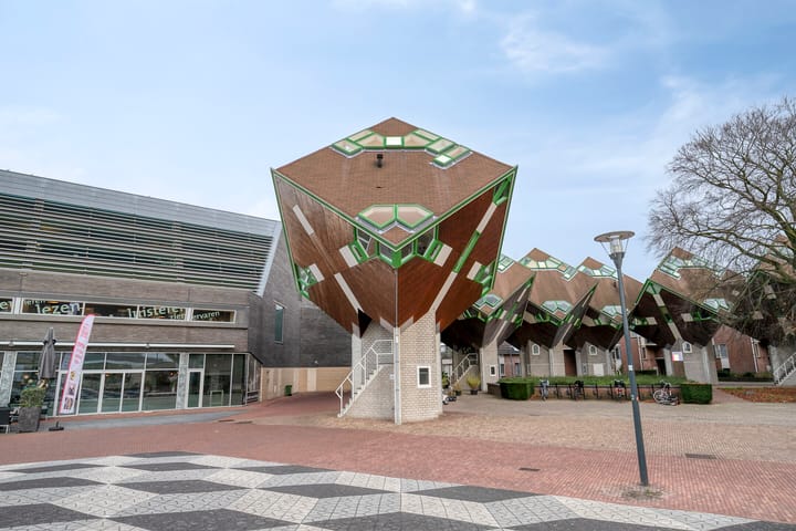 Foto 4 van Piet Blomplein 1