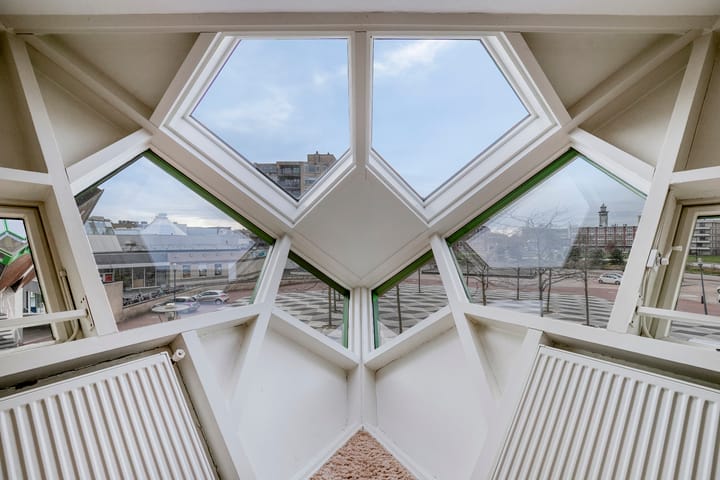 Foto 11 van Piet Blomplein 1