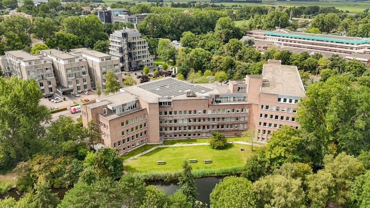 Foto 1 van Rogier van der Weydestraat 1-B15