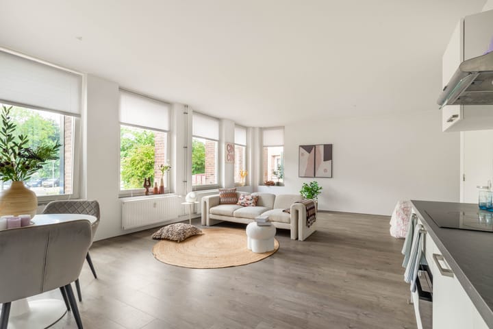 Foto 2 van Rogier van der Weydestraat 1-B15