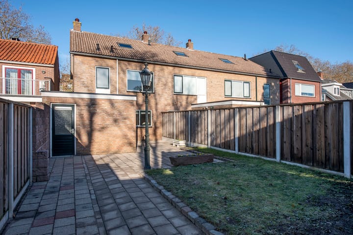 Foto 28 van Blekerstraat 253