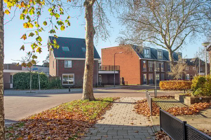 Foto 32 van Blekerstraat 253