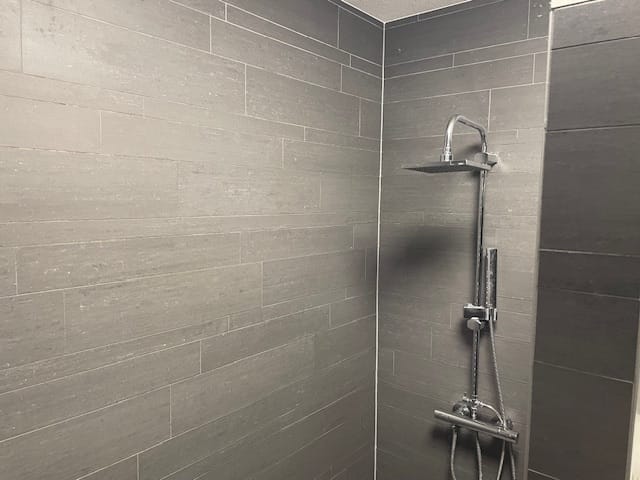 Foto 12 van Huurdemanskamp 37