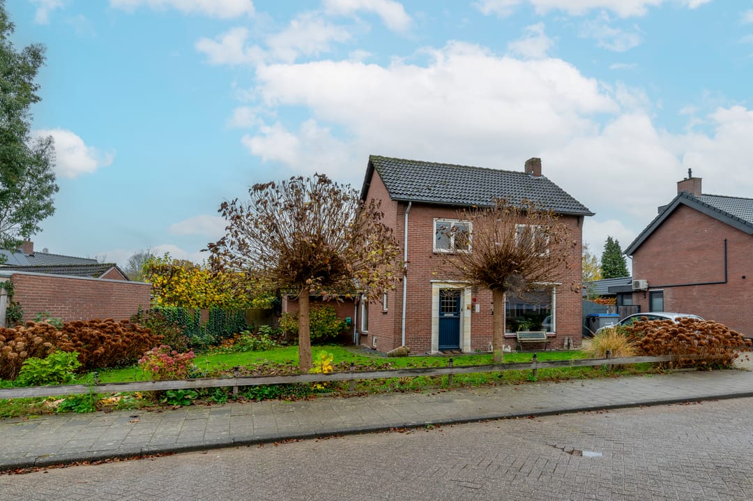 Photo 2 of Heiakkerstraat 18