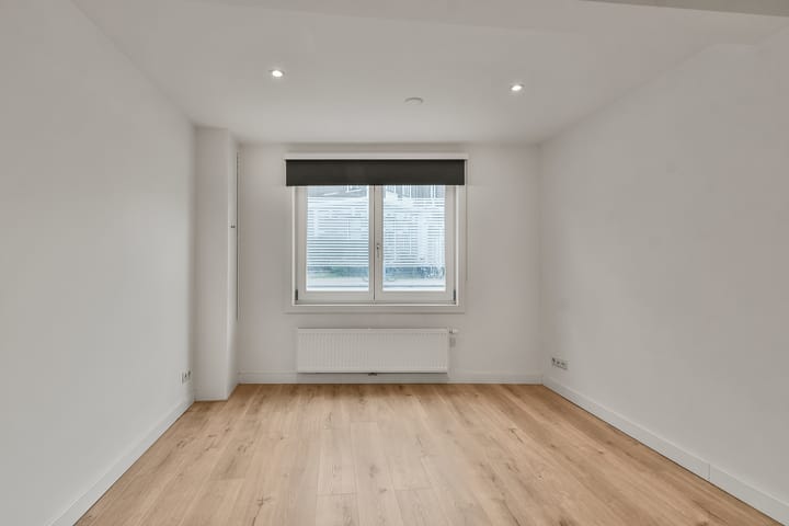 Photo 16 of Wagenweg 84