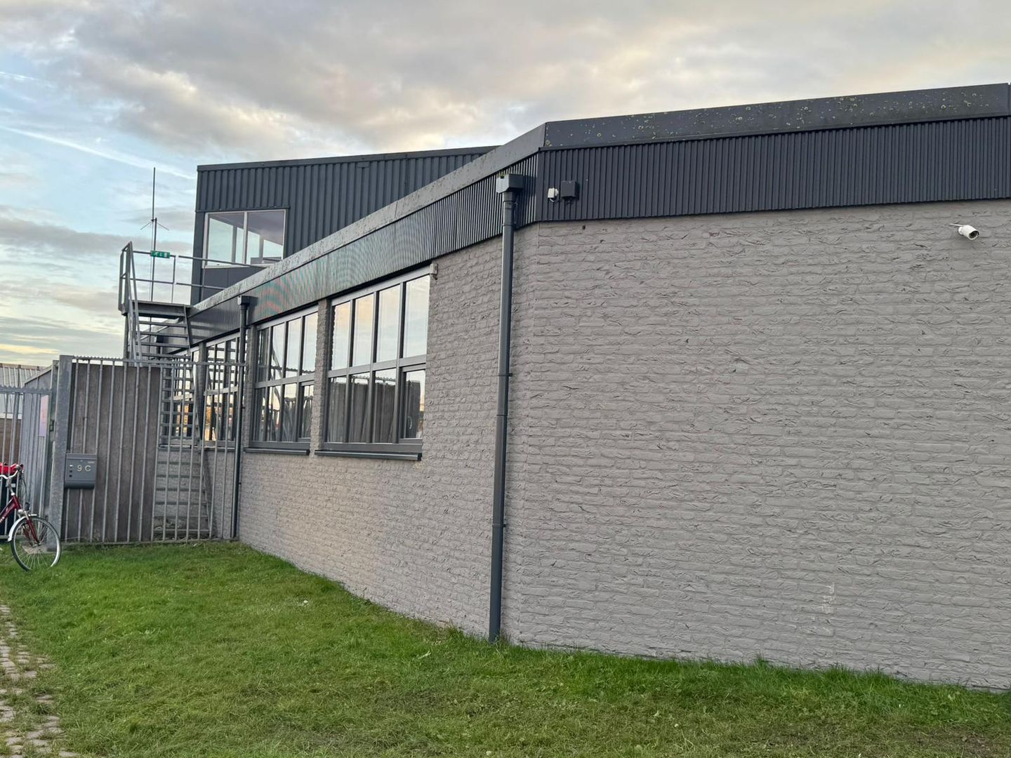 View photo 3 of Toutenburgstraat 11