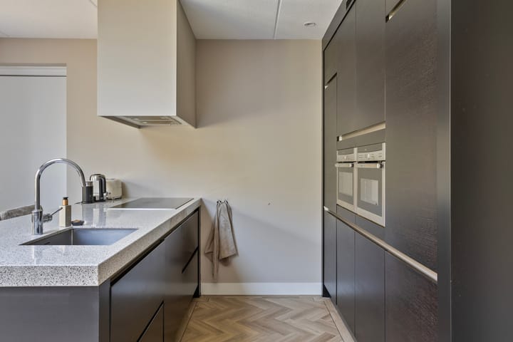 Photo 18 of Lover 164