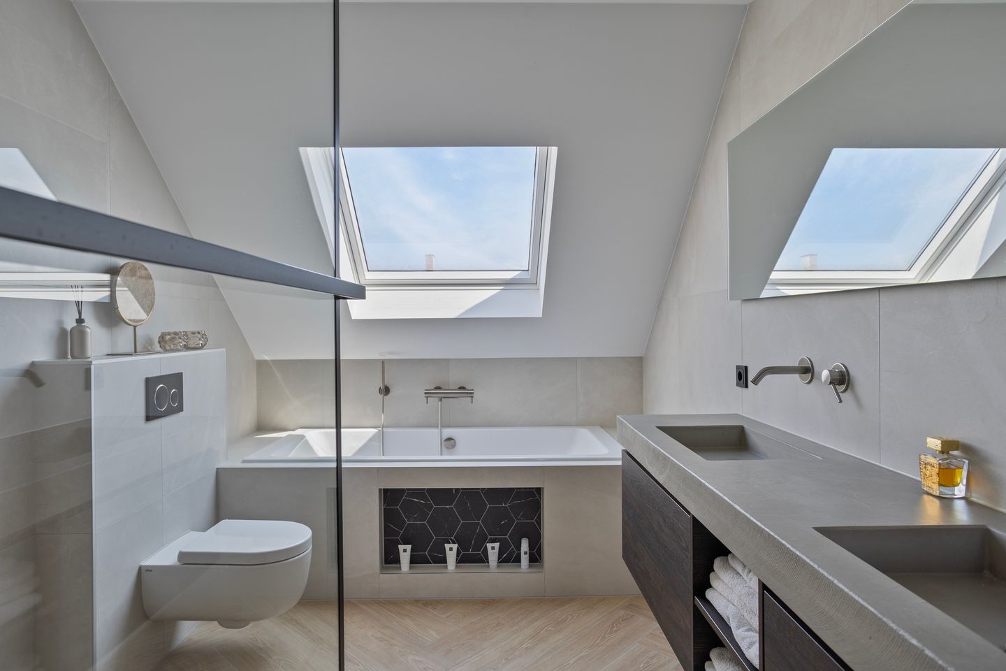 Foto 34 van Lover 164