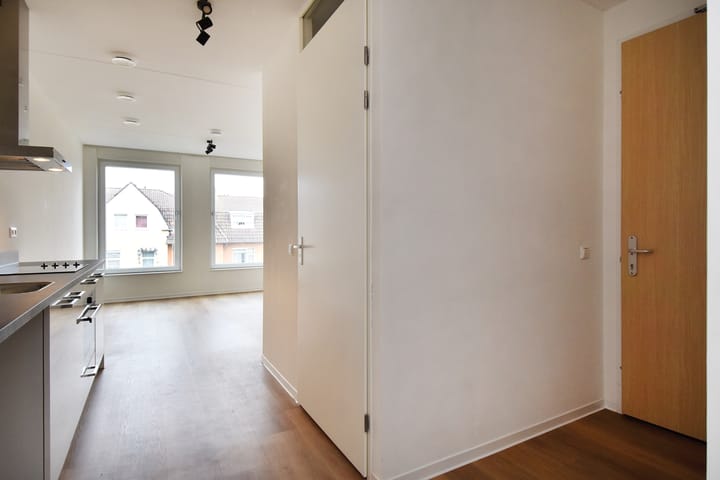 Foto 3 van Korbootstraat 43-G