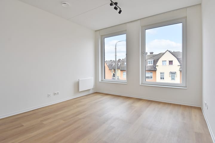 Foto 5 van Korbootstraat 43-G