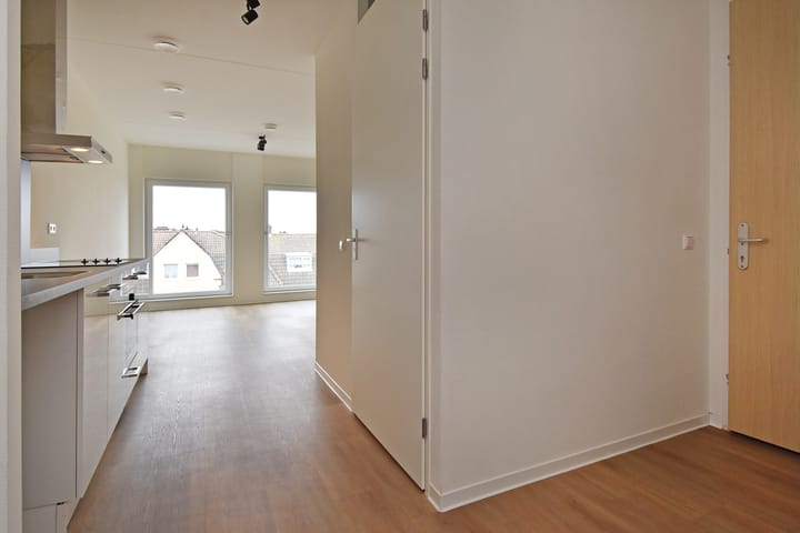 Foto 3 van Korbootstraat 43-L