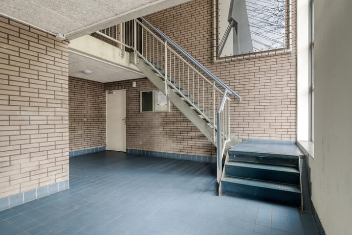 Photo 5 of Lodewijk Pincoffsweg 43