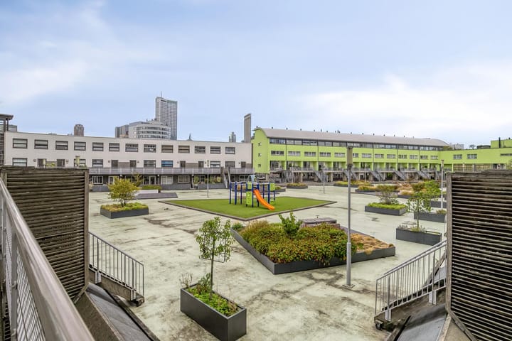 Photo 26 of Lodewijk Pincoffsweg 43