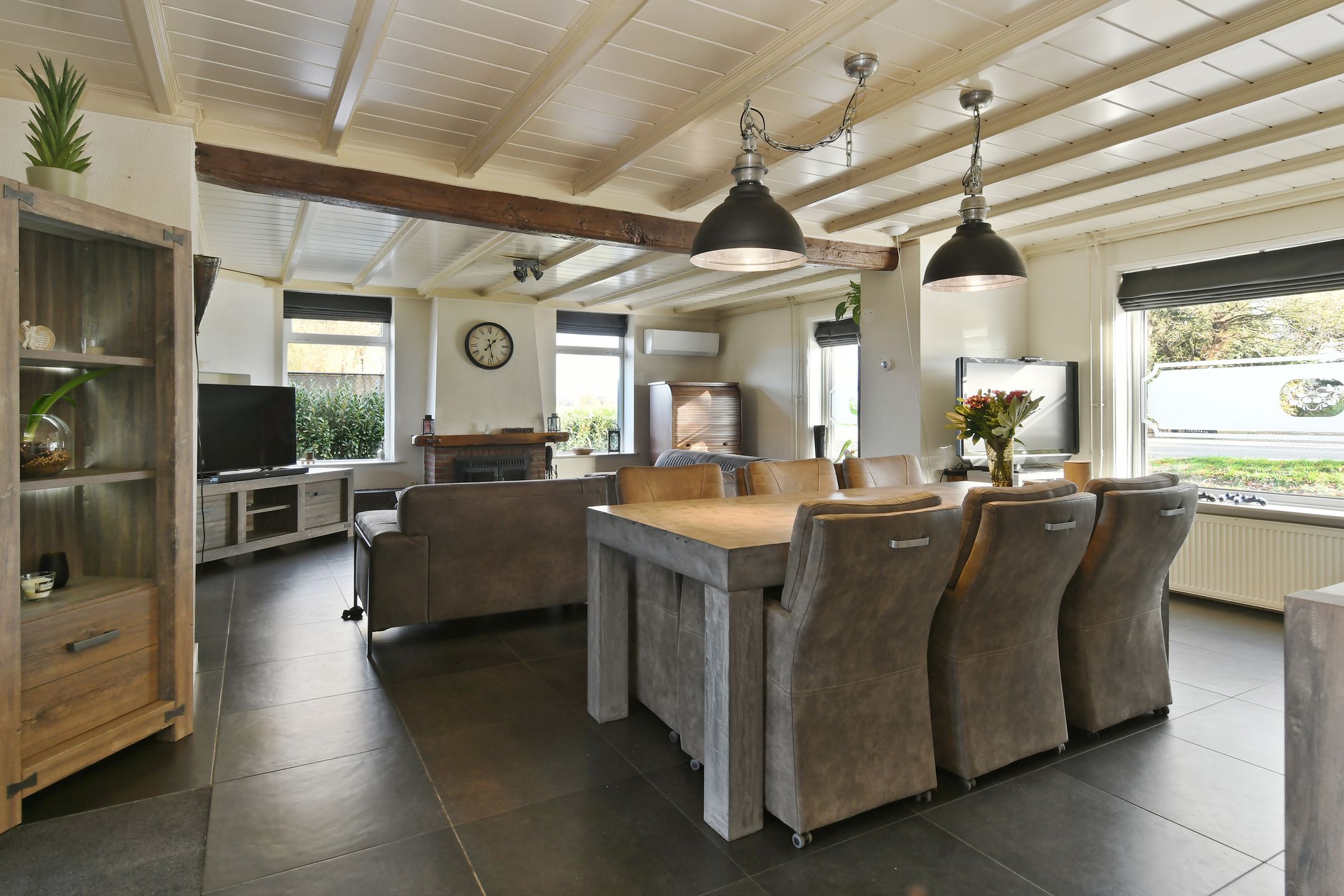 Photo 3 of Rijksweg 11