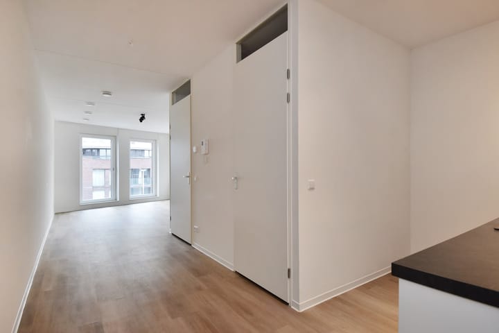 Foto 8 van Treilerweg 76-A