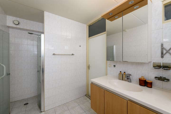 Photo 17 of Lanenburg 120