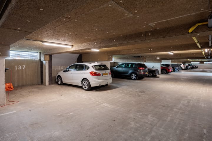 Photo 33 of Koningsveld 137