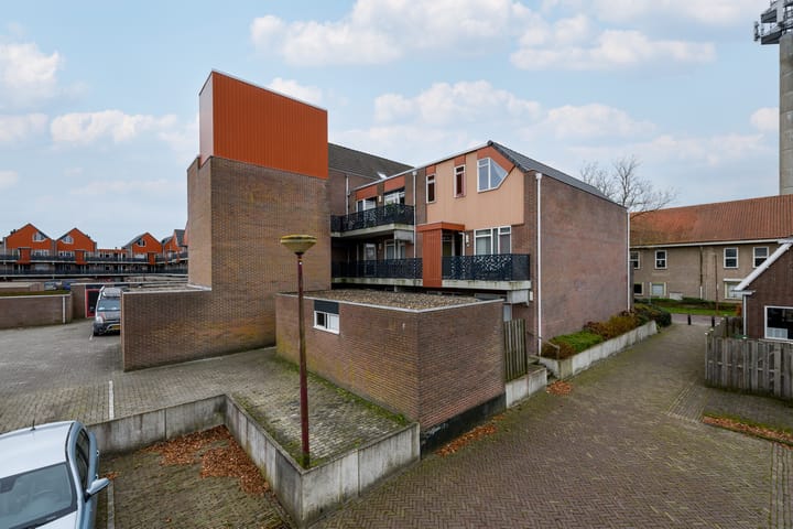 Photo 33 of Lanenburg 120