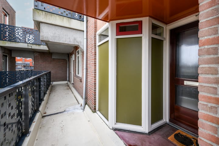 Photo 38 of Lanenburg 120