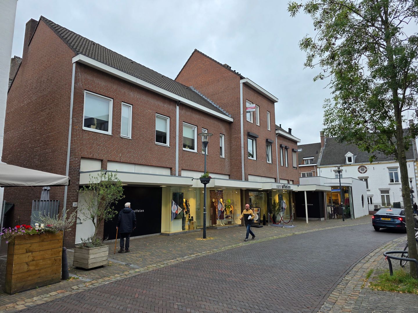 View photo 3 of Beekstraat 48-a