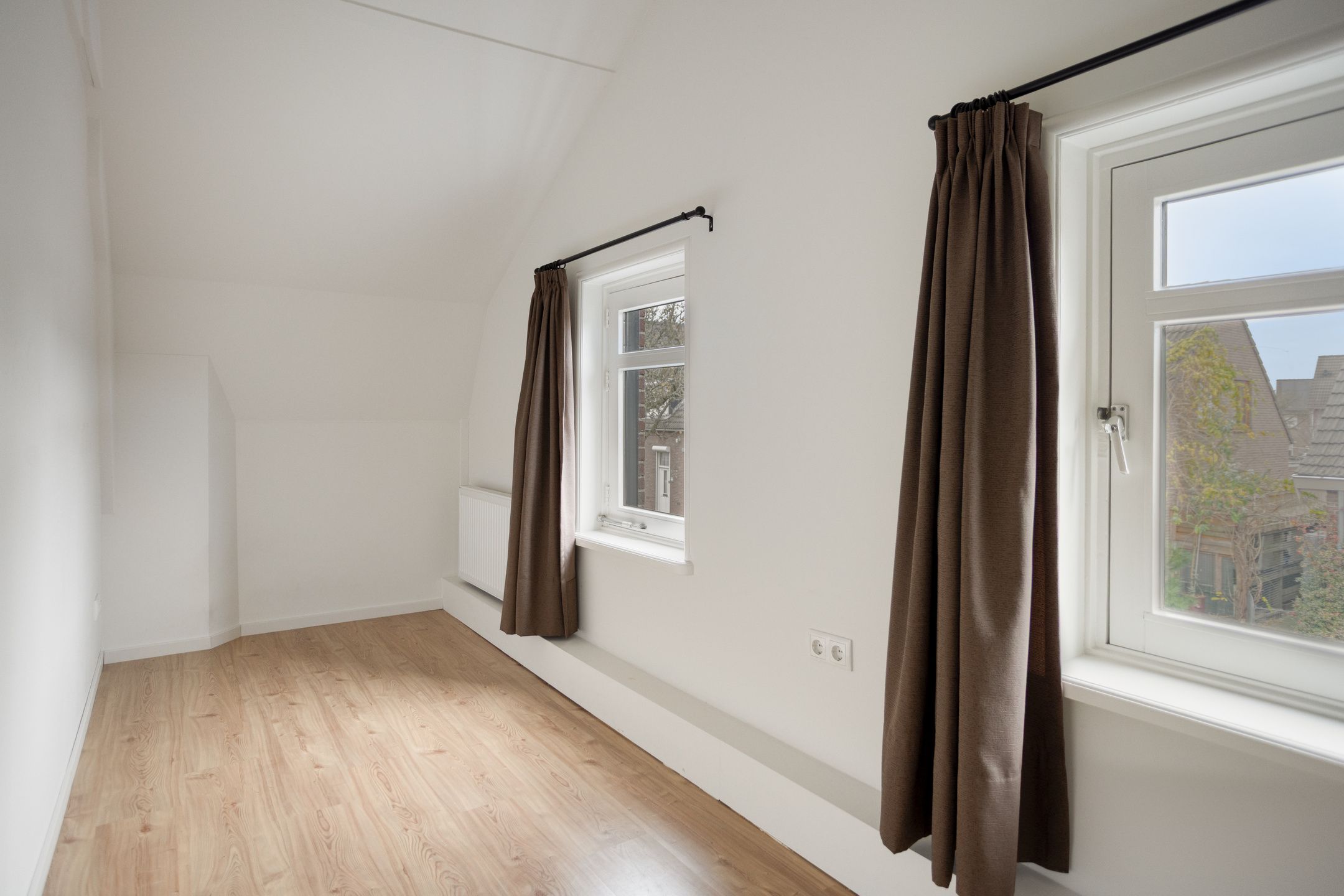 Foto 27 van Berghemseweg 131