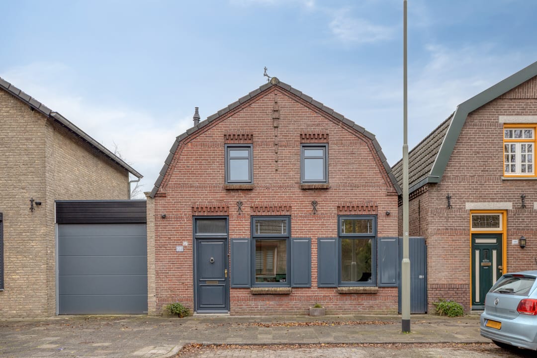 Foto 37 van Berghemseweg 131