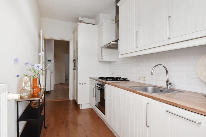 Foto 17 van De Moucheronstraat 41