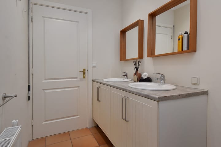 Foto 19 van De Moucheronstraat 41