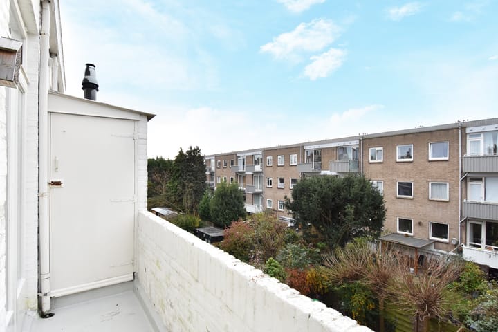 Foto 25 van De Moucheronstraat 41