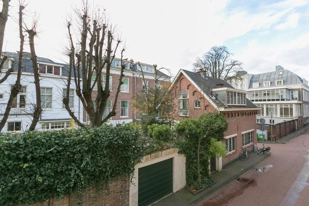 Photo 6 of Laan van Roos en Doorn 37-Q