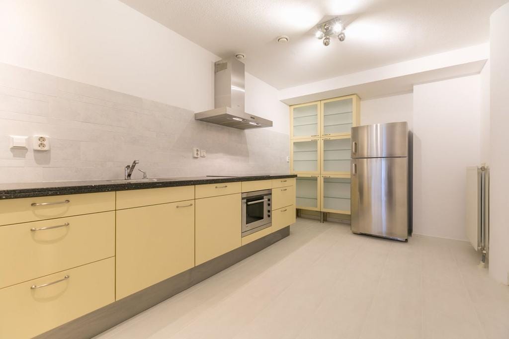 Photo 9 of Laan van Roos en Doorn 37-Q