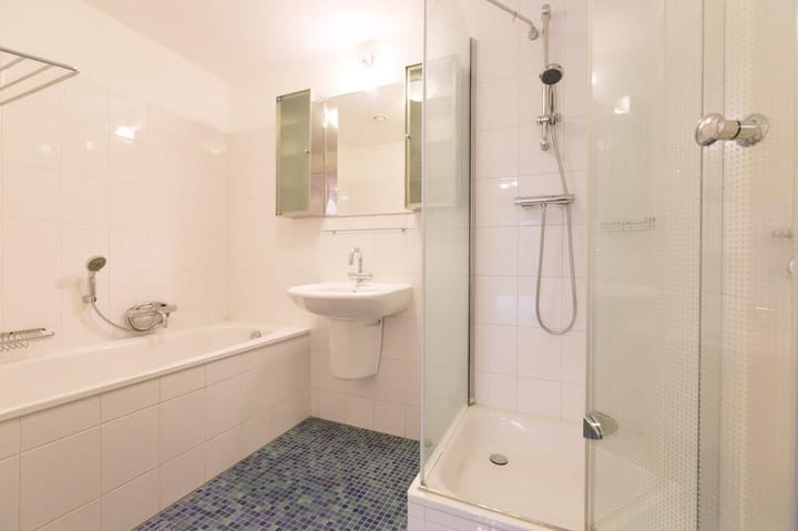 Photo 16 of Laan van Roos en Doorn 37-Q