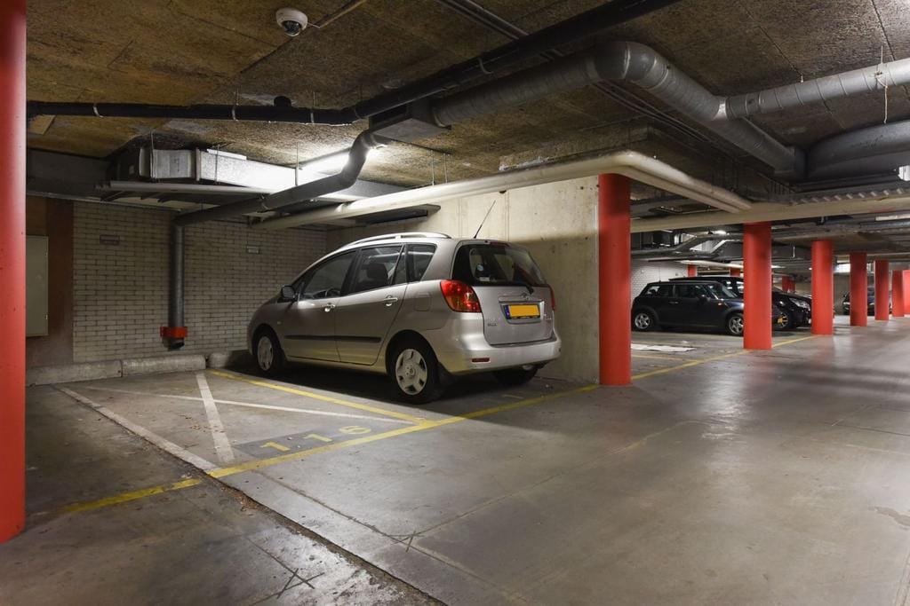 Photo 24 of Laan van Roos en Doorn 37-Q