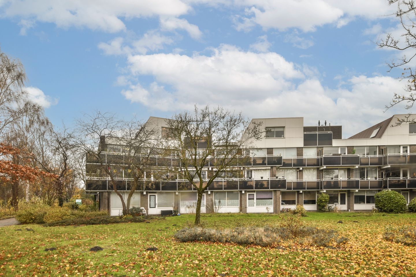 Foto 1 van Michaëlplein 156