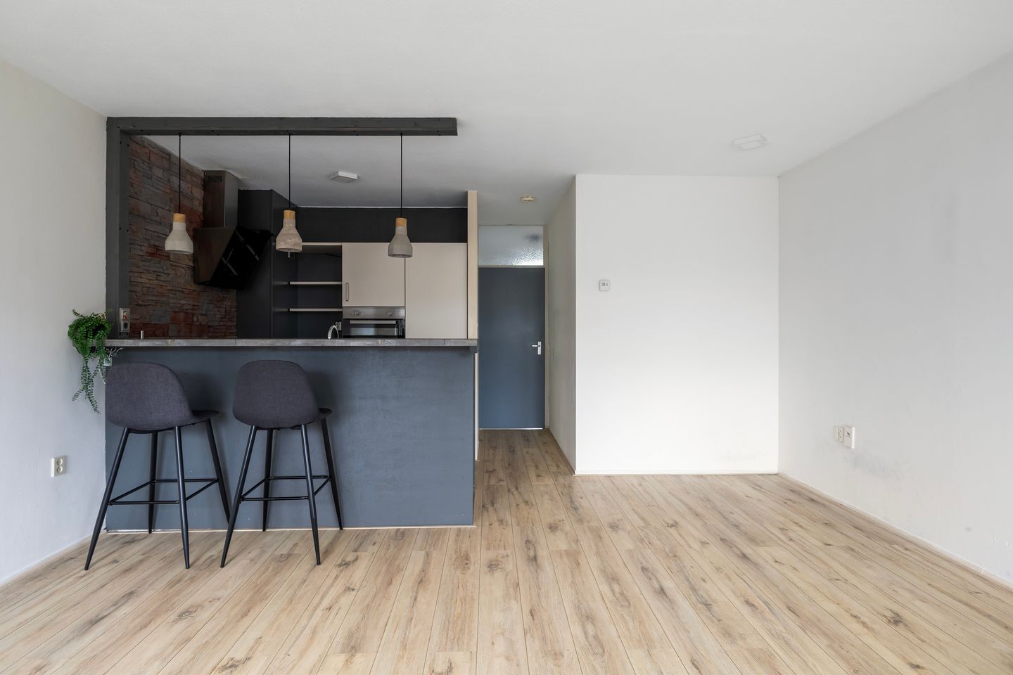 Foto 20 van Roptastate 140