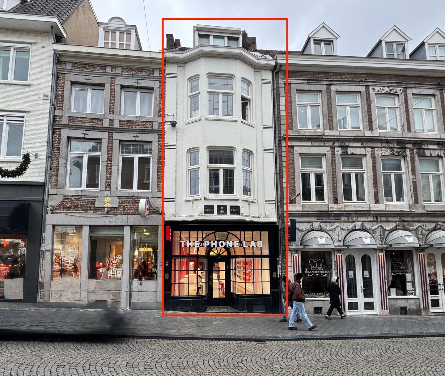 View photo 1 of Wycker Brugstraat 58
