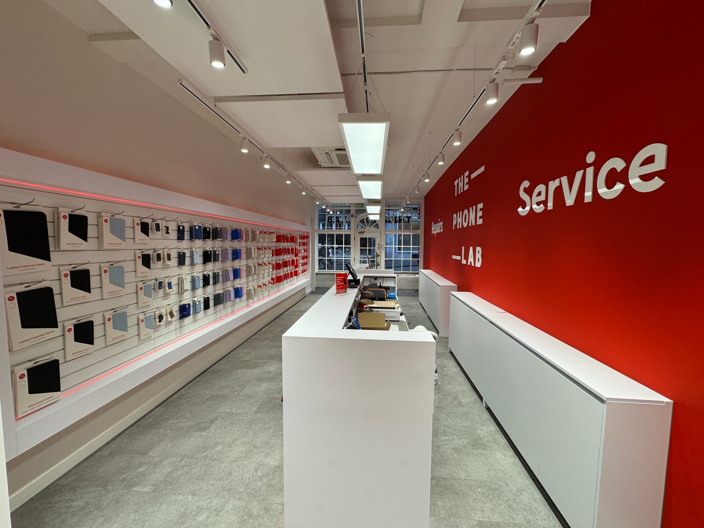 View photo 2 of Wycker Brugstraat 58