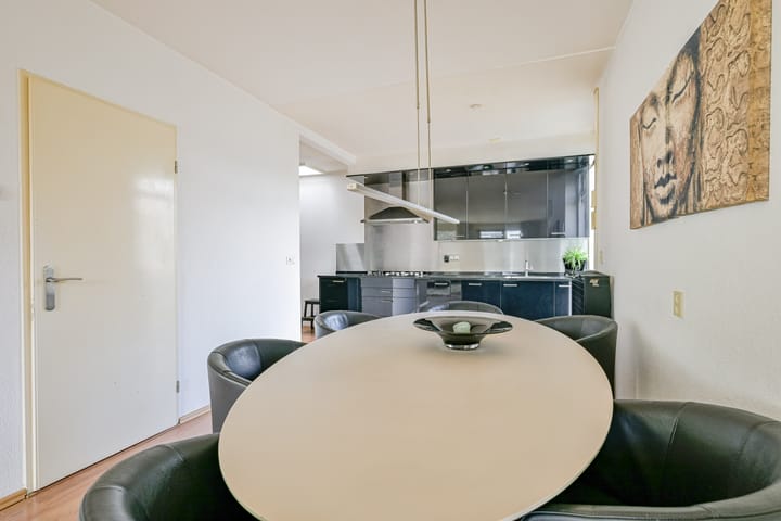 Photo 9 of Frankendaalstraat 8